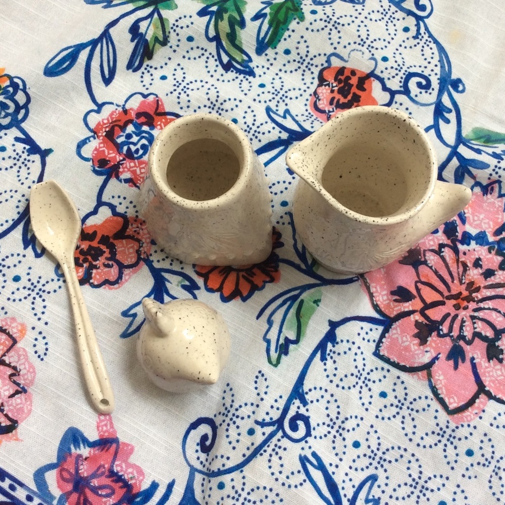 Anthropologie Speckled Wings Creamer and Sugar Pot - Picture 4 of 6